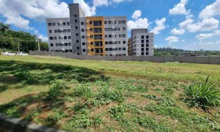 Versátil terreno comercial para venda em Loteamento Santa Marta, 463m²