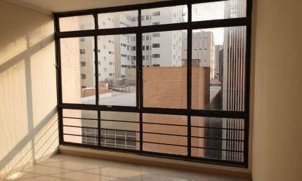 Confortável conjunto comercial para venda em Centro, 25m²