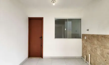 Elegante apartamento tipo para venda em Ingleses do Rio Vermelho com 2 quartos, 48m²