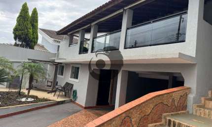 Casa com 3 quartos para alugar no Parque Arnold Schimidt, São Carlos  por R$ 8.334