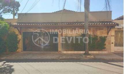 Casa com 4 quartos para alugar no Núcleo Residencial Silvio Vilari, São Carlos 
