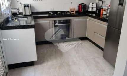 Casa para Venda em Santo André, Parque Novo Oratório, 2 suítes, 4 banheiros, 2 vagas
