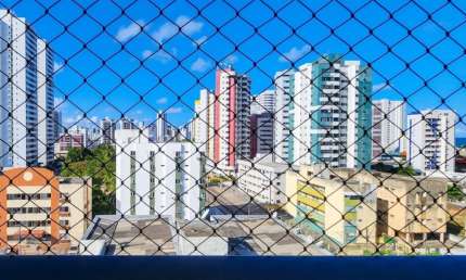 Vendo apartamento 67m2 no edificio Porto Fino Candeias Jaboatão dos Guararapes PE