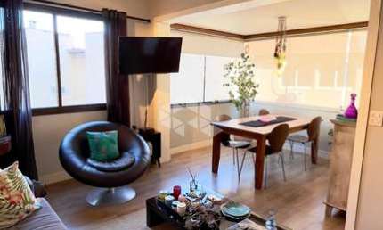 Apartamento com 77m², 2 quartos, bairro Bela Vista, Porto Alegre/RS