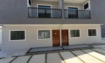 Prédio à venda na Rua Jasmin, Barroco, Maricá