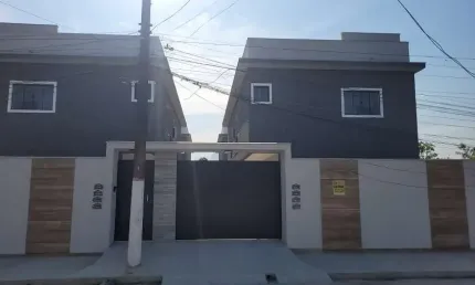 Prédio à venda na Rua Jasmim, Barroco, Maricá