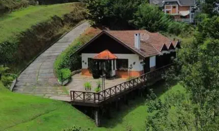 Casa com 3 quartos à venda no Descansopolis, Campos do Jordão 