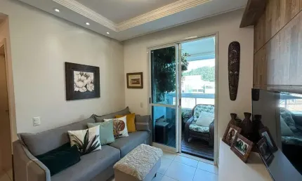 Apartamento nos Ingleses – 2 dorms, suíte, vaga coberta e a 1.500m da praia!
