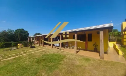 Lindíssima Chácara com 2 Suítes e Lazer Completo em Araçoiaba da Serra!