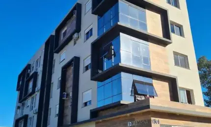 Apartamento 2 Dormitórios (Suíte) churrasqueira e garagem, próximo a UFSM