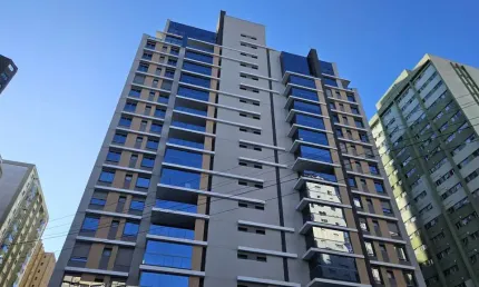 Apartamento para Venda em Curitiba, Água Verde, 3 dormitórios, 3 suítes, 3 banheiros, 3 vagas
