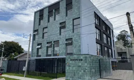 Apartamento de 1 dormitório no cajuru, curitiba  studio
