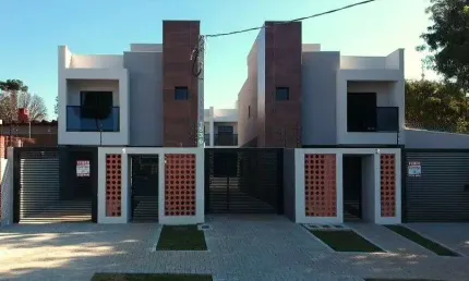 Casa para Venda em Curitiba, Guaíra, 3 dormitórios, 1 suíte, 2 banheiros, 1 vaga