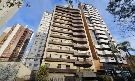 Apartamento para Venda em Curitiba, Água Verde, 3 dormitórios, 2 suítes, 4 banheiros, 2 vagas