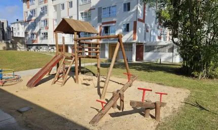 Apartamento para Venda em Curitiba, Santa Cândida, 2 dormitórios, 1 banheiro, 1 vaga