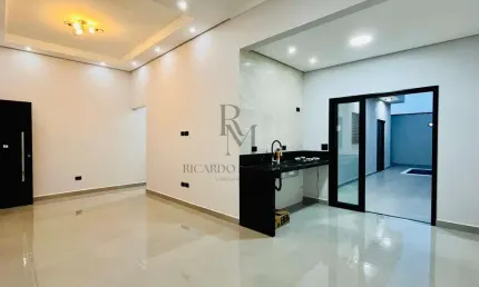 Jardim Bom Sucesso: Casa Moderna 3 Dorms com Piscina e Armários