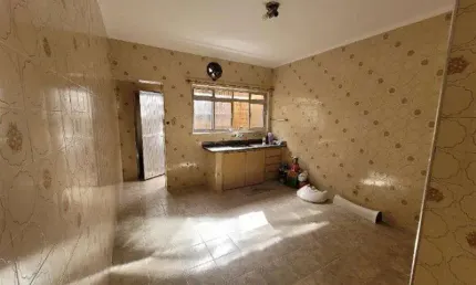 Casa com 3 quartos à venda na Rua Campo Largo, Vila Bertioga, São Paulo