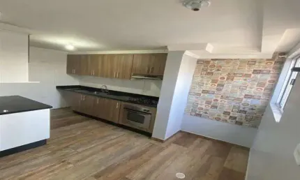 Casa com 3 quartos à venda na Rua Renato Rinaldi, Vila Carrão, São Paulo