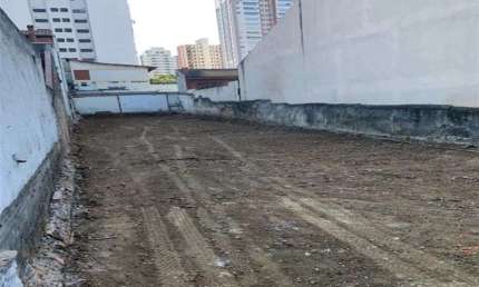 Terreno à venda na Rua Tuiuti, Tatuapé, São Paulo
