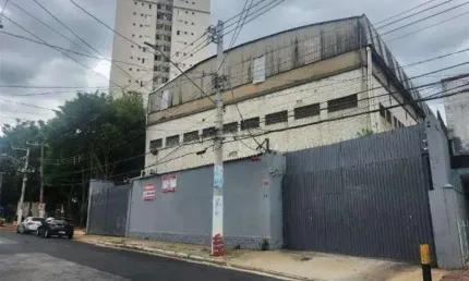 Barracão / Galpão / Depósito à venda na Rua Bernardo Saião, Catumbi, São Paulo