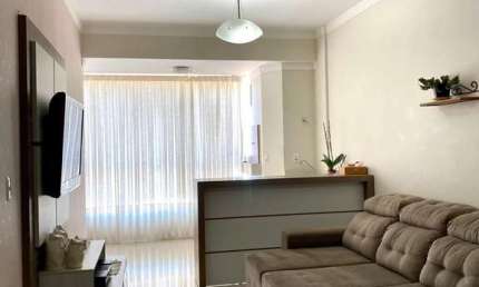 Apartamento a venda no bairro Universitários com 112m², 3 dormitórios, 1 suíte