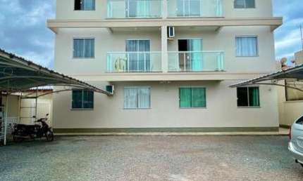 Apartamento à venda com 3 quartos, andar térreo com ótimo espaço externo