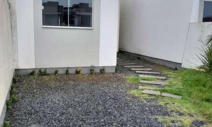 Casa a venda no bairro Joáia em com 74m², 2 dormitórios, com armário sob medida
