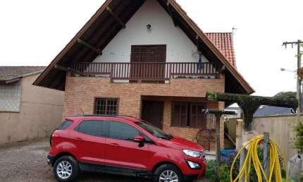 Casa á Venda no bairro Areias, 3 quartos 1 suíte com closet, 134m²