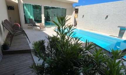 Ótima casa á venda no bairro Praça, com piscina, 330m² ,2 quartos sendo 1 suíte