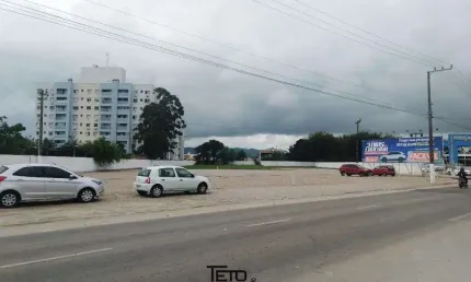 Incrível Terreno de 7 .300m² á Venda no Centro de Tijucas SC