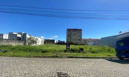 Lote localizado no bairro Universitário em Tijucas com 720m², c/ medidas 30mx24m