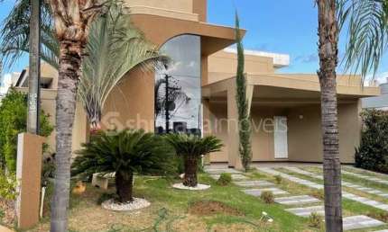 CASA NO GAIVOTA I para venda possui 220 metros quadrados com 3 quartos