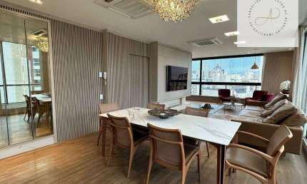Cobertura com 3 dormitórios à venda, 212 m² por R$ 3.998.000,00 - Centro - Florianópolis/SC