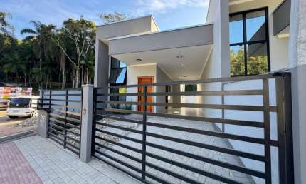 Casa com 2 quartos à venda na Rua José Fischer, 100, Guabiruba Sul, Guabiruba