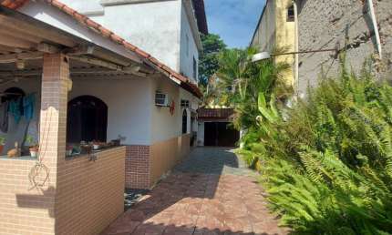 Casa com 2 quartos à venda na Rua Vinte e Sete de Novembro, Vila Santa Alice, Duque de Caxias