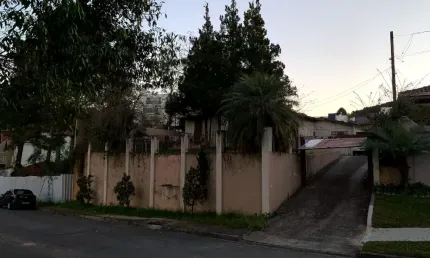 Terreno à venda na Rua Pedro Klassa, 113, Santo Inácio, Curitiba