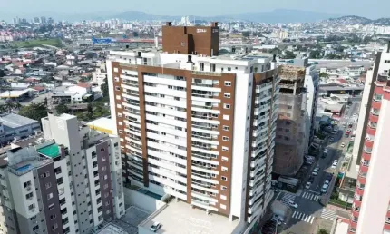 Apartamento à venda, no Bairro Campinas, São José-SC, com 2 quartos, sendo 1 suíte, com 1 vaga