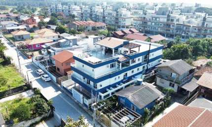 Cobertura Duplex à venda, no Bairro Campeche, Florianópolis-SC, com 2 quartos, sendo 1 suíte, com 2 vagas