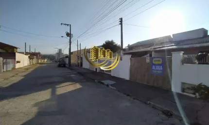 Casa à venda, no bairro forquilhas, são josé-sc, com 2 quartos, sendo , com 2 vagas