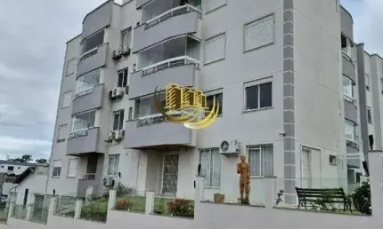 Apartamento à venda, no Bairro Flor de Nápolis, São José-SC, com 2 quartos, sendo 1 suíte, com 1 vaga