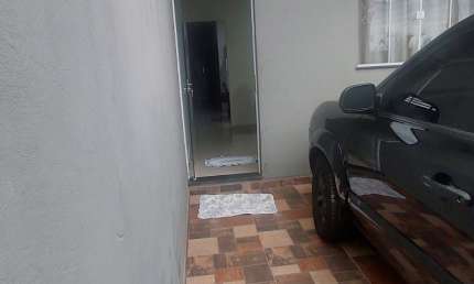 Casa a Casa à Venda 02 Dormitórios - Bairro Itamaraty