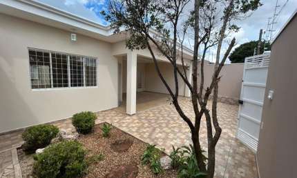 Casa com 3 quartos à venda no Jardim Planalto, Botucatu 