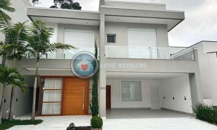 Casa à venda no Condomínio Residencial Real Park - Arujá/SP