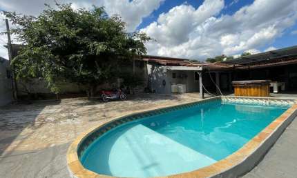Casa para Venda em Santa Bárbara D`Oeste, Jardim Santa Alice, 3 dormitórios, 2 suítes, 4 banheiros, 4 vagas