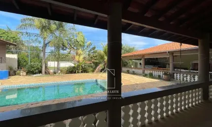 Chácara para Venda em Limeira, Centro, 3 dormitórios, 2 suítes, 6 banheiros, 8 vagas