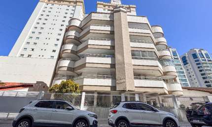 OPORTUNIDADE ÚNICA! SEU NOVO LAR EM MEIA PRAIA - ITAPEMA