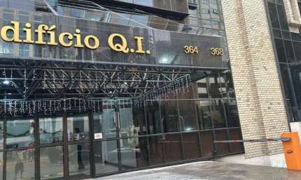Imóvel para aluguel e venda tem 24 metros quadrados com 1 quarto em Moema - São Paulo - SP