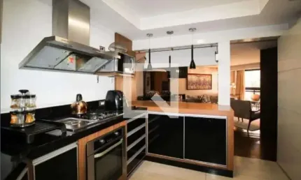 Imóvel para aluguel possui 120 metros quadrados com 2 quartos em Moema - São Paulo - SP