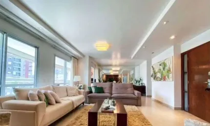 Apartamento para venda possui 175 metros quadrados com 4 quartos em Vila Andrade - São Paulo - SP