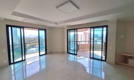 Imóvel para aluguel possui 287 metros quadrados com 3 quartos em Moema - São Paulo - SP